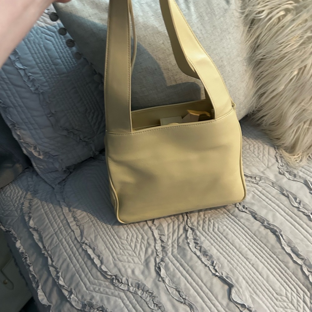 Elegant Cream Women's Leather Handbag